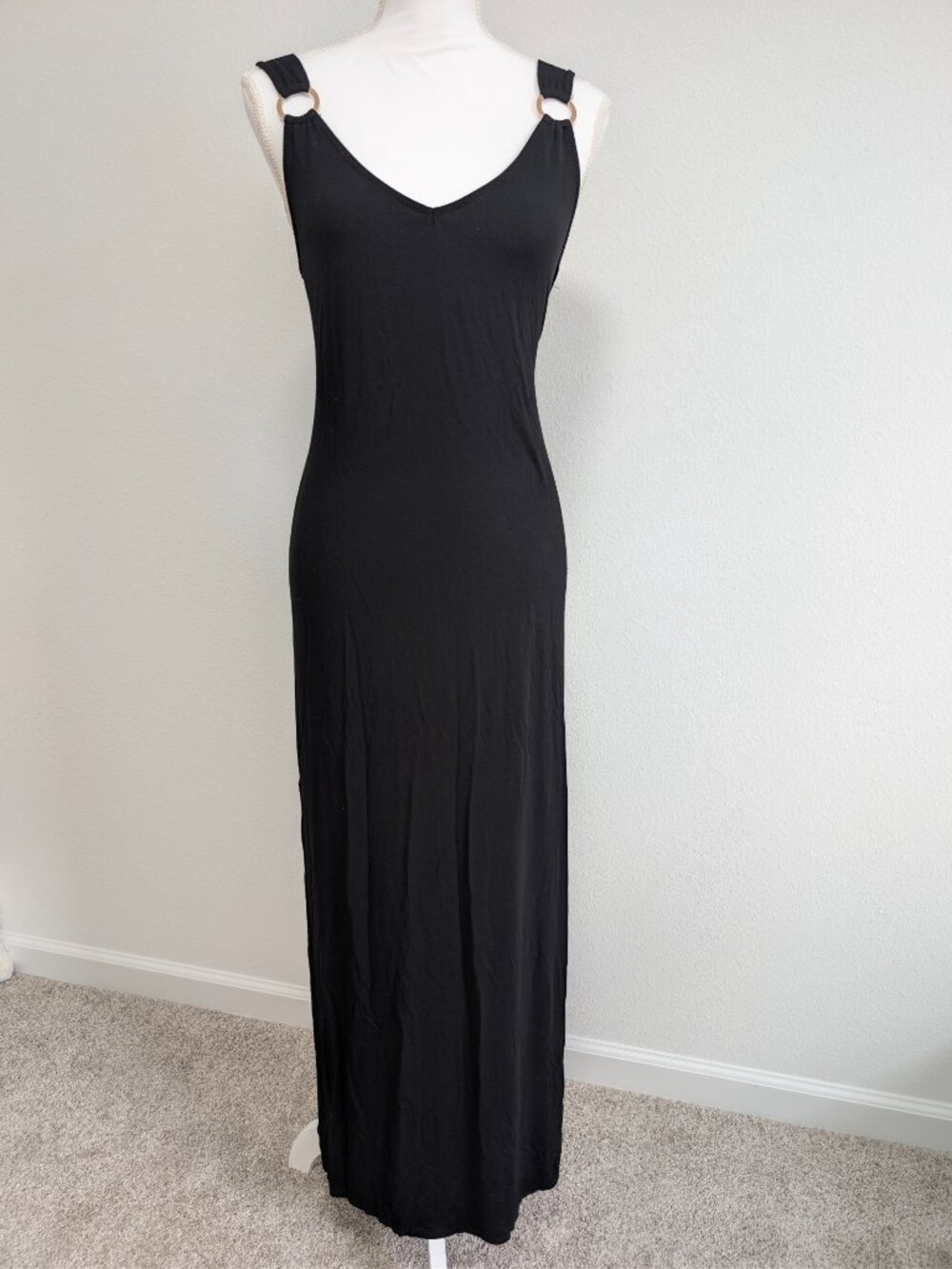 Green Envelope Los Angeles Black Maxi Dress M Knit Stretch V-Neck Ring Straps